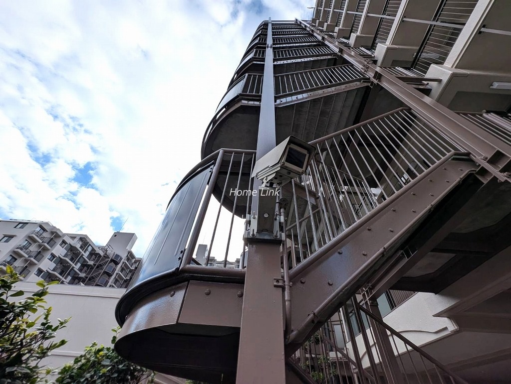 モアクレスト西台　防犯カメラ